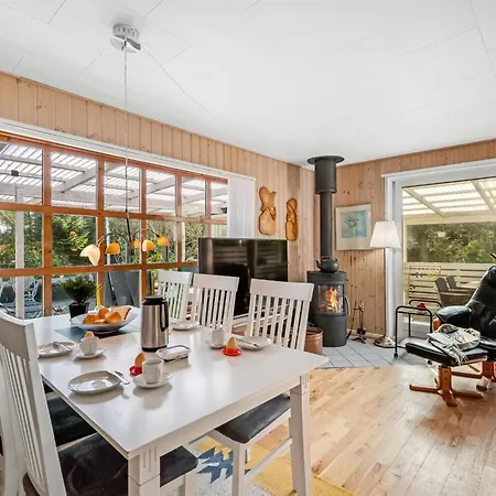 Holiday home Adam - 1-6km From The Sea By Interhome
